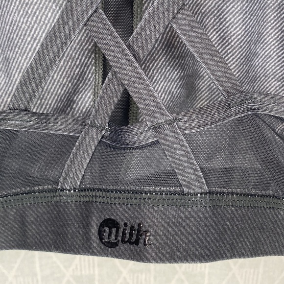 WITH Strappy Sports Bra - Picture 5 of 7